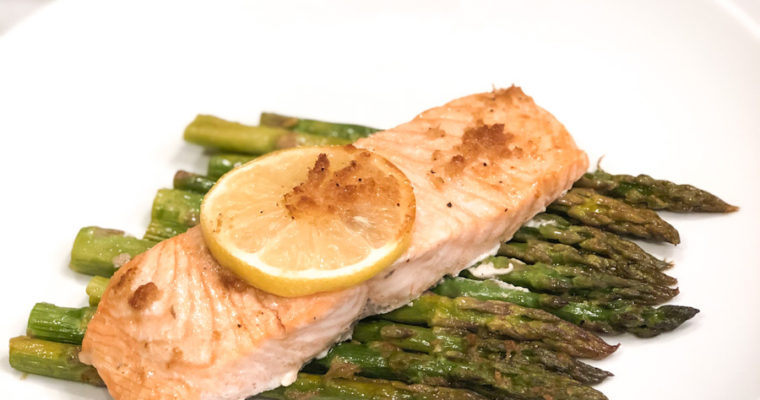 Lemon Ginger Salmon & Asparagus