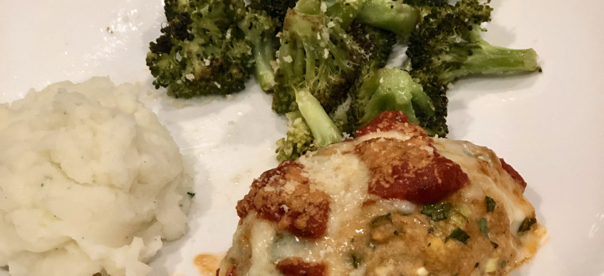 Mini Chicken Meatloaves with Broccoli