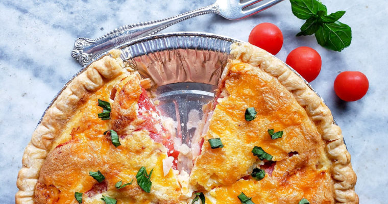 Simple Classic Tomato Pie