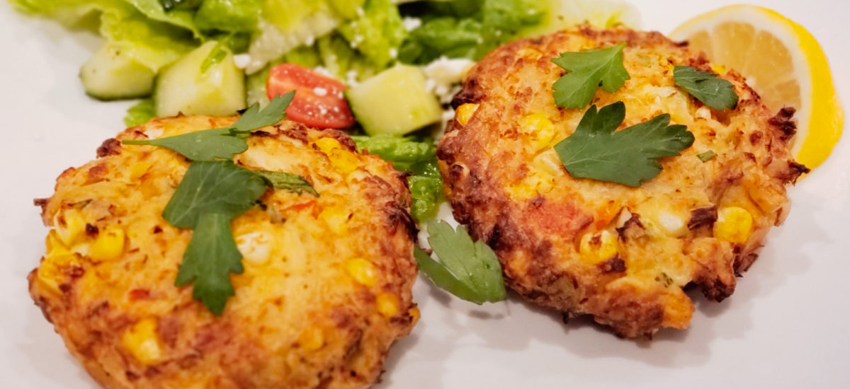 Baked (or Air Fryer) Corn & Crab Cakes with Garlic Aioli