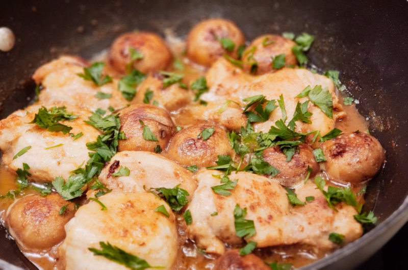 One Pan Garlic Butter Chicken & Mushrooms