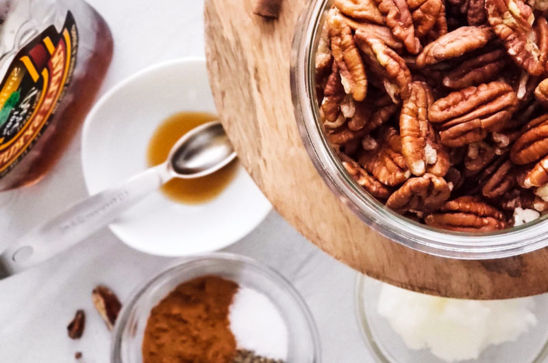 Easy Maple Cinnamon Pecans