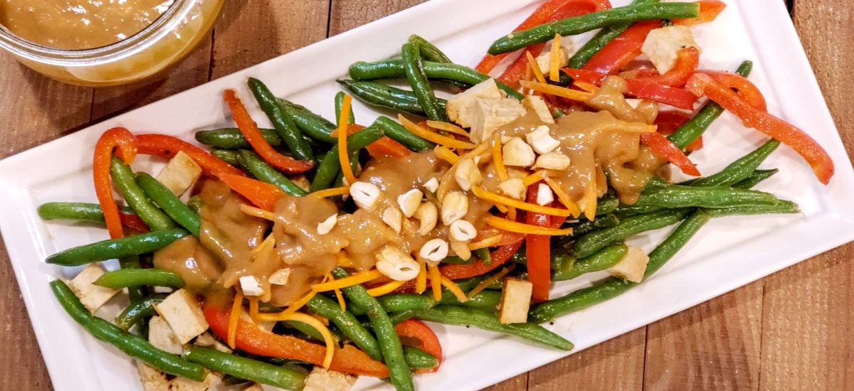 Simple Thai Green Beans & Tofu with Peanut Sauce