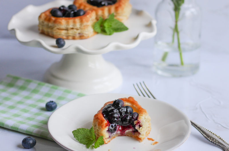 Blueberry Brie Pastry Bites