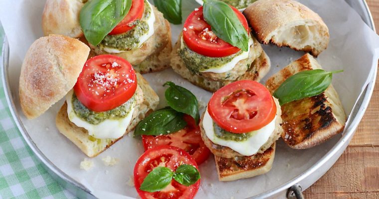 Say Grazie to these Grilled Caprese Chicken Sliders!