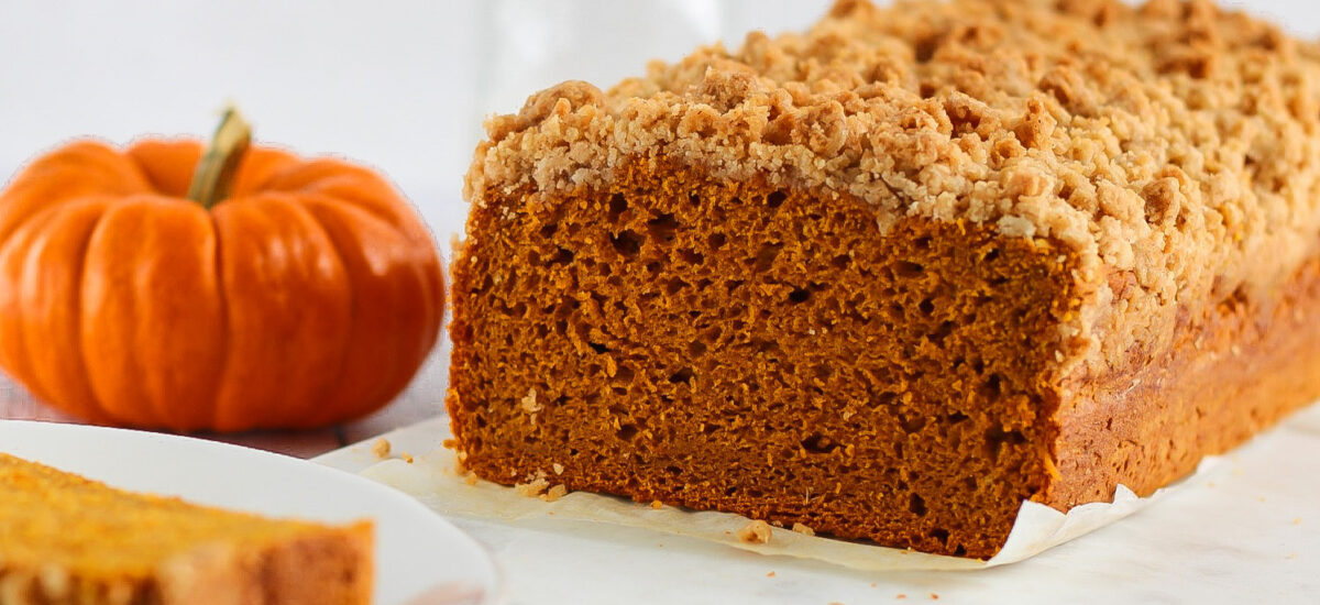 Simple Cake Mix Pumpkin Streusel Bread