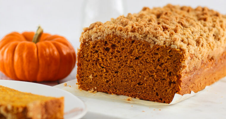 Simple Cake Mix Pumpkin Streusel Bread