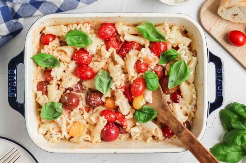 Simple Creamy Baked Boursin & Tomato Pasta