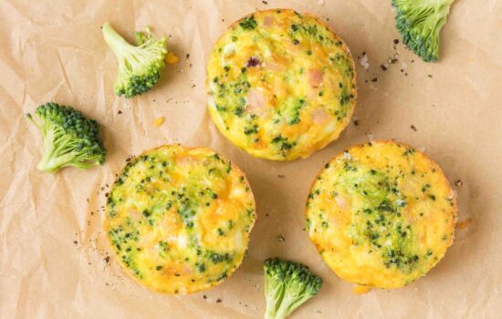 Easy Make Ahead Cheesy Broccoli Egg Cups