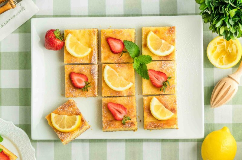 Easy & Delicious Lemon Gooey Butter Cake